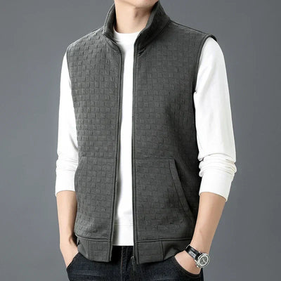 STRYDE TEXTURED ZIP VEST